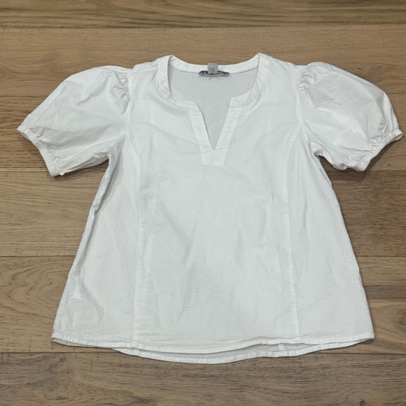 Tommy Bahama white Nova Wave Top - Picture 1 of 2